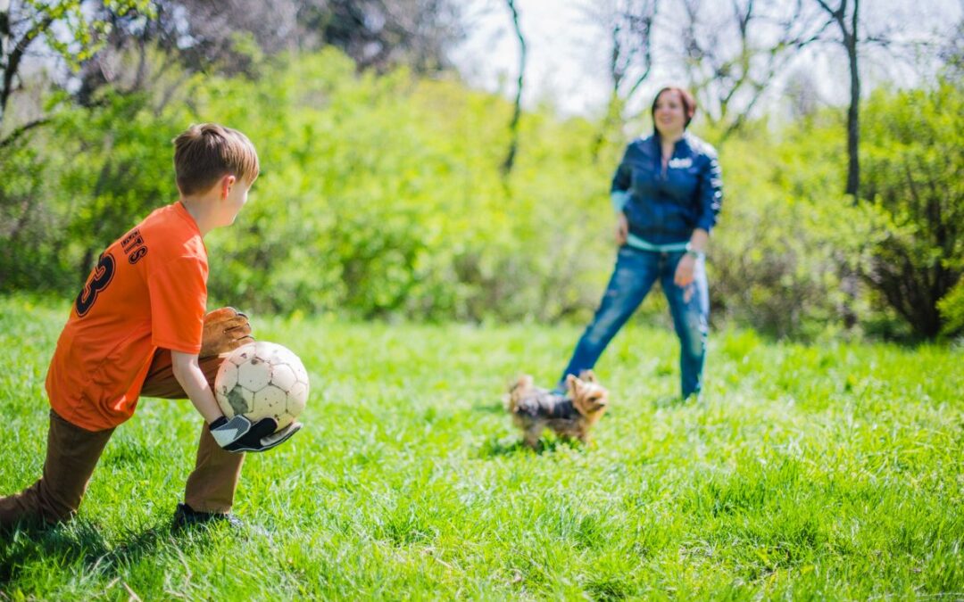 Why Should We Encourage Outdoor Play in Kids?