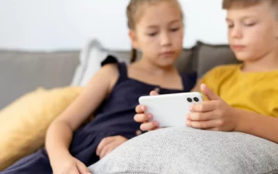 Digital Balance: Keeping Children Mindful in the Screen Age